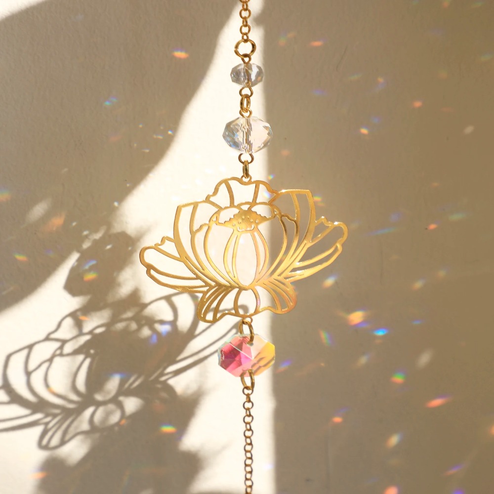 Crystal Lotus Hanging Wind Chi - Crystal Sun Catcher avaliação e preço